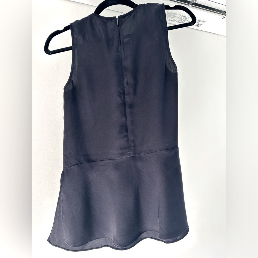 Theory silk peplum sleeveless top, sz 2 petite, dark plum